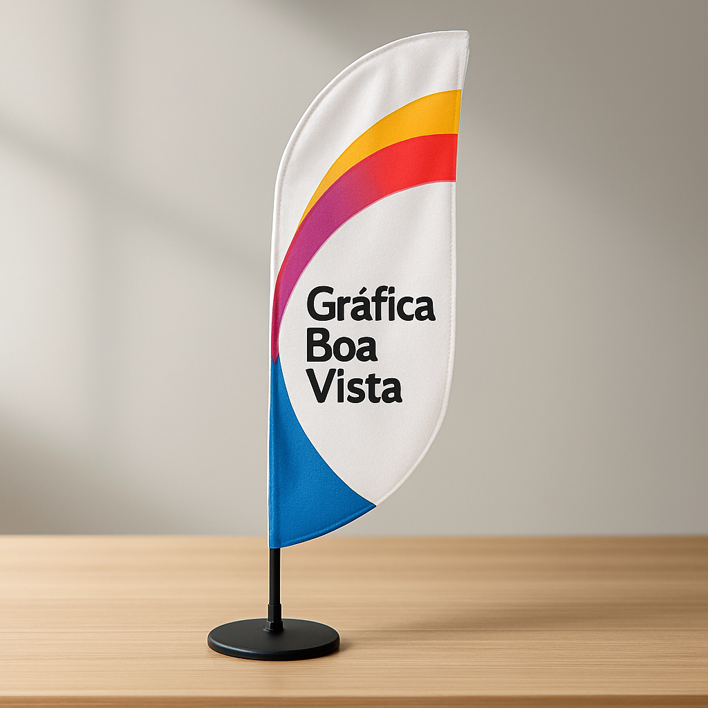 Windbanner para clínicas e consultórios instalado na fachada de uma clínica moderna